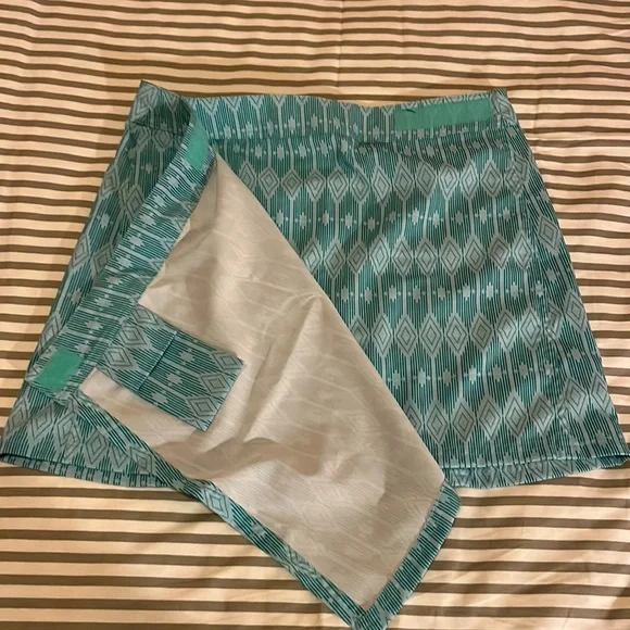 Rip Skirt Hawaii size S Green pattern! - Picture 3 of 6